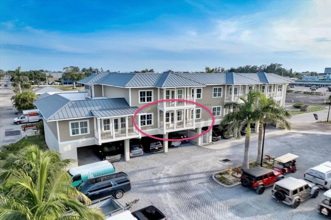 5325 Marina Drive, Unit 423, Holmes Beach, FL 34217 Photo