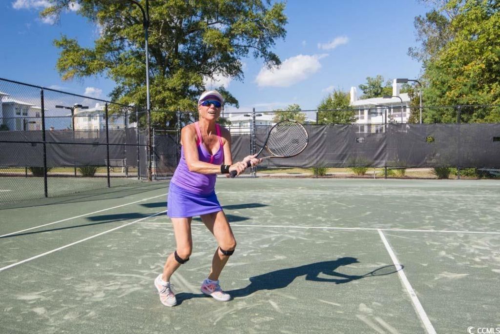 8057 Laurel Ash Ave. Photo 29