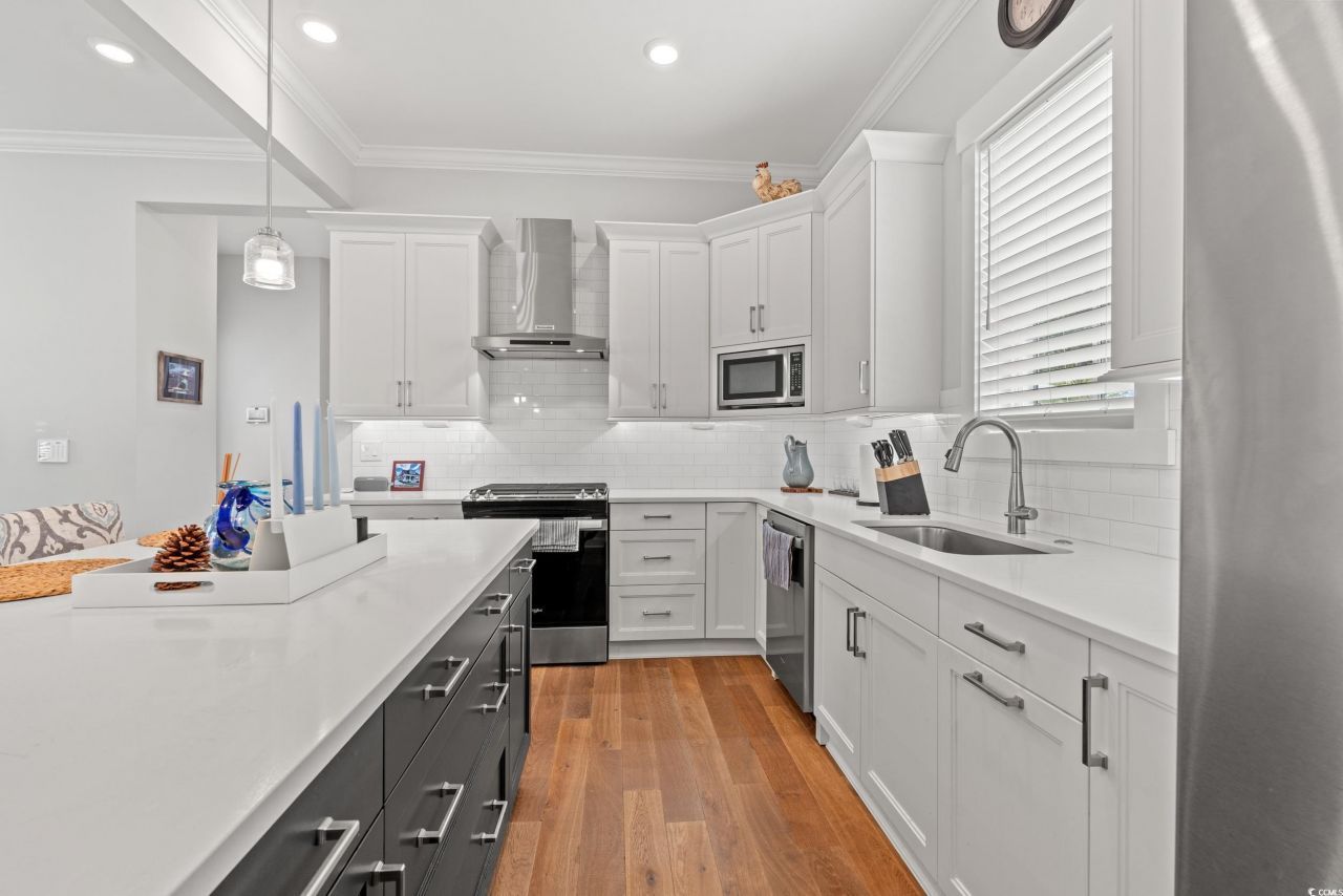 8057 Laurel Ash Ave. Photo 6