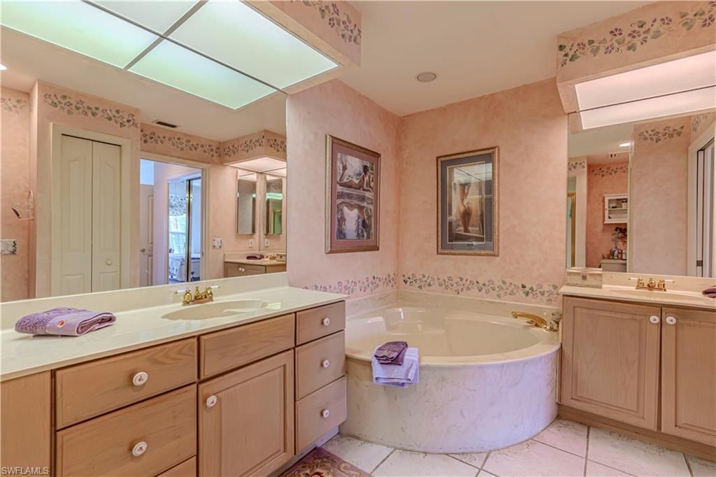 8440 Mystic Greens Way, Unit 1001, Naples, FL 34113 Photo