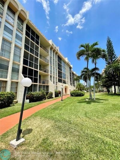 2000 Atlantic Shores Boulevard, Unit 306, Hallandale Beach, FL 33009 Photo