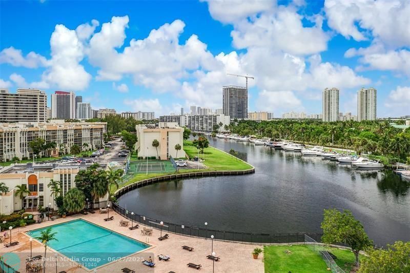 2000 Atlantic Shores Boulevard, Unit 306, Hallandale Beach, FL 33009 Photo