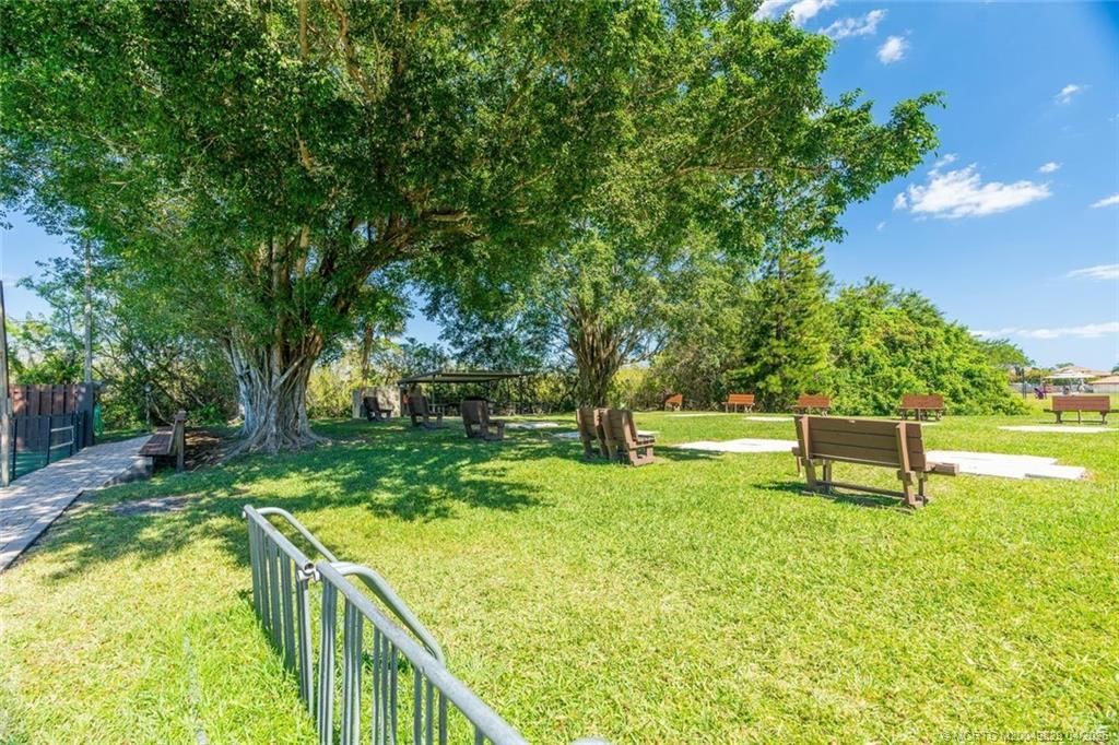 450 SW South River Drive, Unit 207, Stuart, FL 34997 Photo