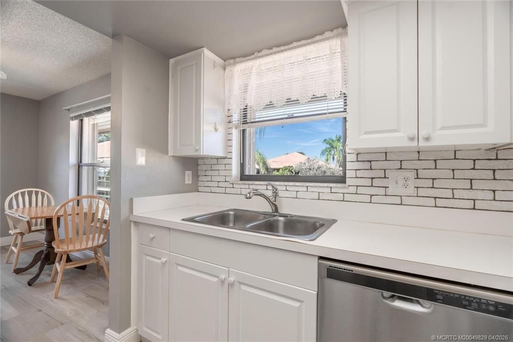 450 SW South River Drive, Unit 207, Stuart, FL 34997 Photo