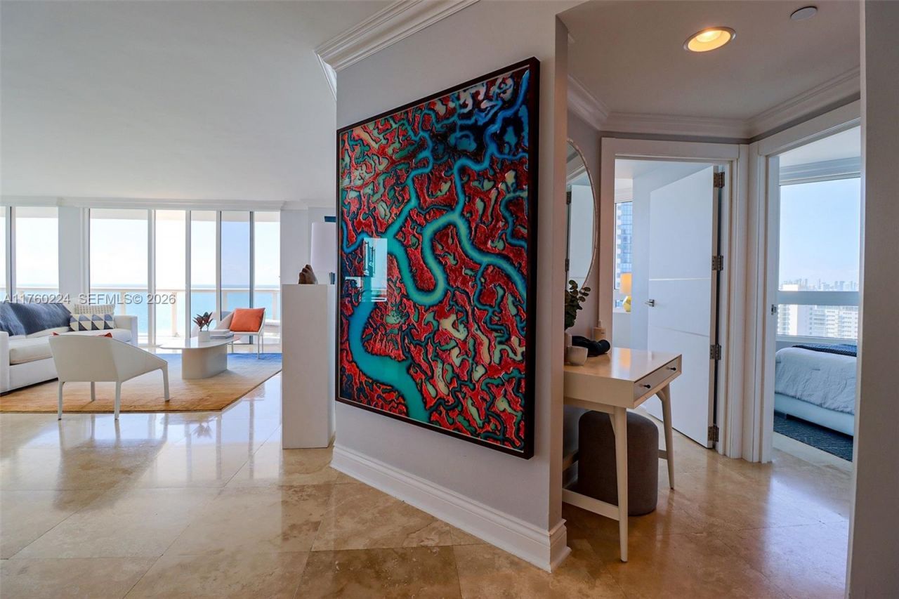 6365 Collins Ave, Unit 1903, Miami Beach, FL 33141 Photo