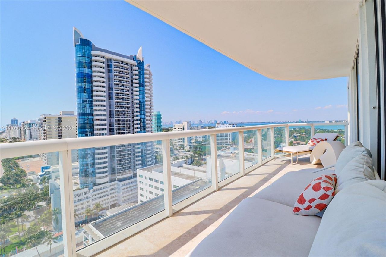 6365 Collins Ave, Unit 1903, Miami Beach, FL 33141 Photo