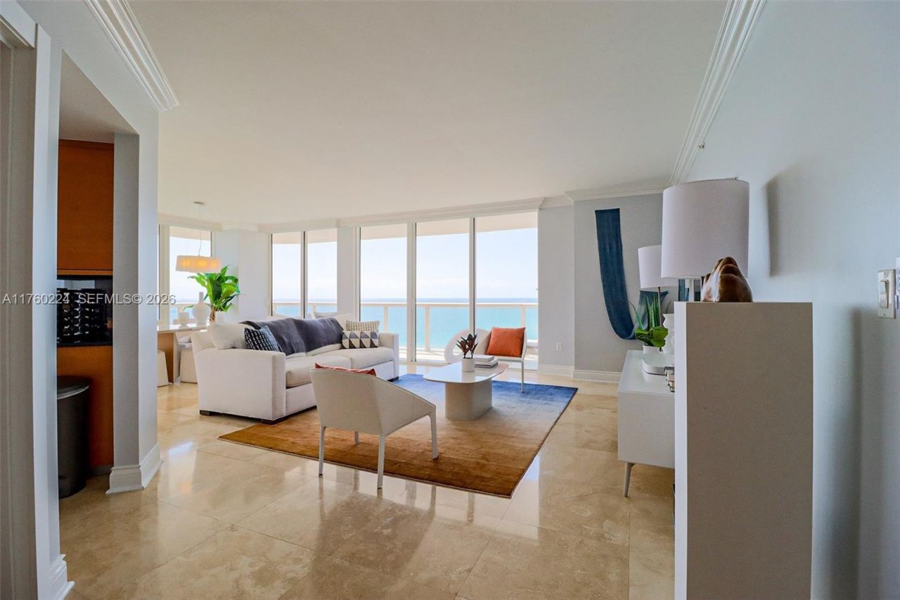 6365 Collins Ave, Unit 1903, Miami Beach, FL 33141 Photo