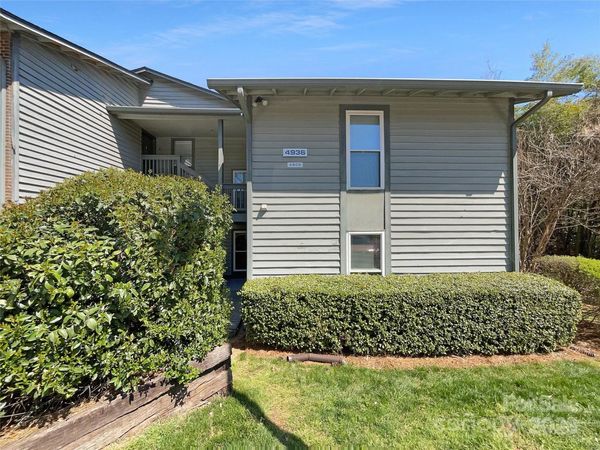 4936 Sardis Road, Unit B, Charlotte, NC 28270