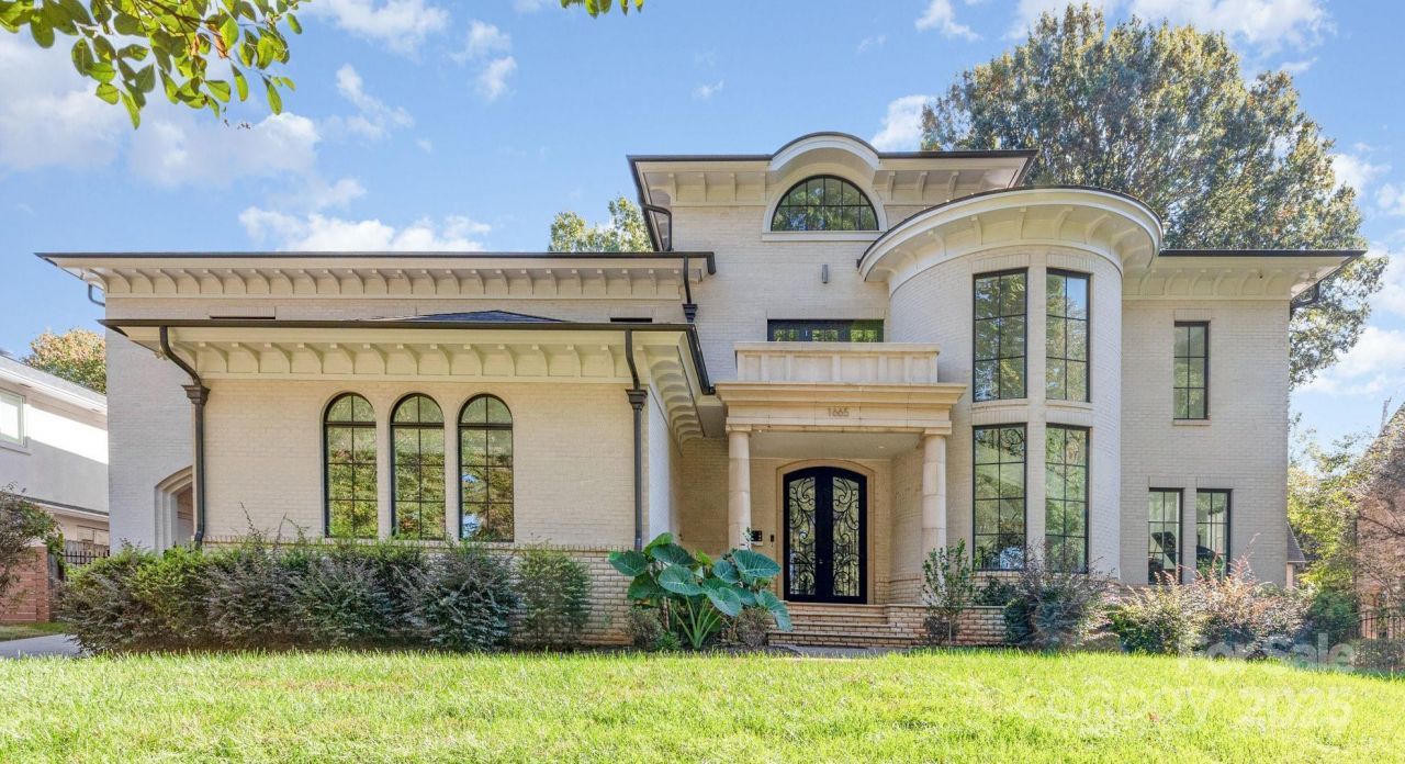 1665 Sterling Road, Charlotte, NC 28209 Main Photo