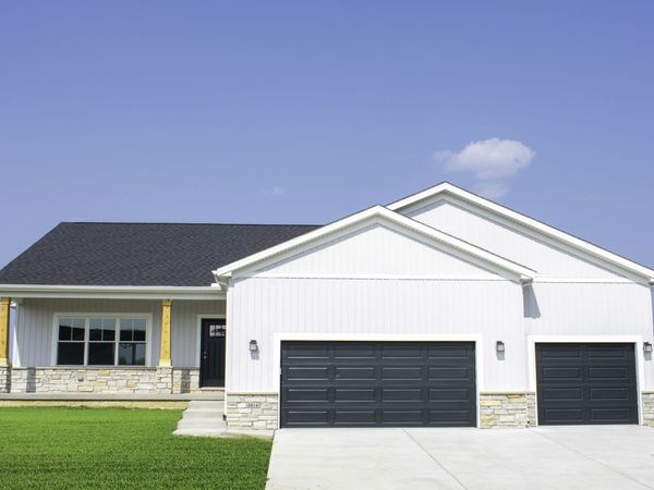 2614 Piney, Bloomington, IL 61705