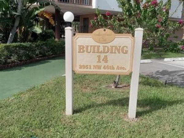 Unit 409, Lauderdale Lakes, FL 33313