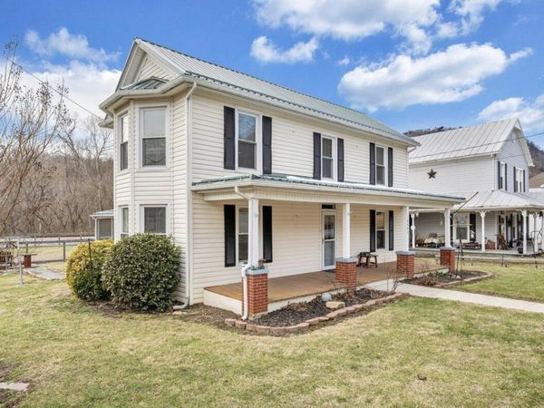 14593 Church ST, Eagle Rock, VA 24085