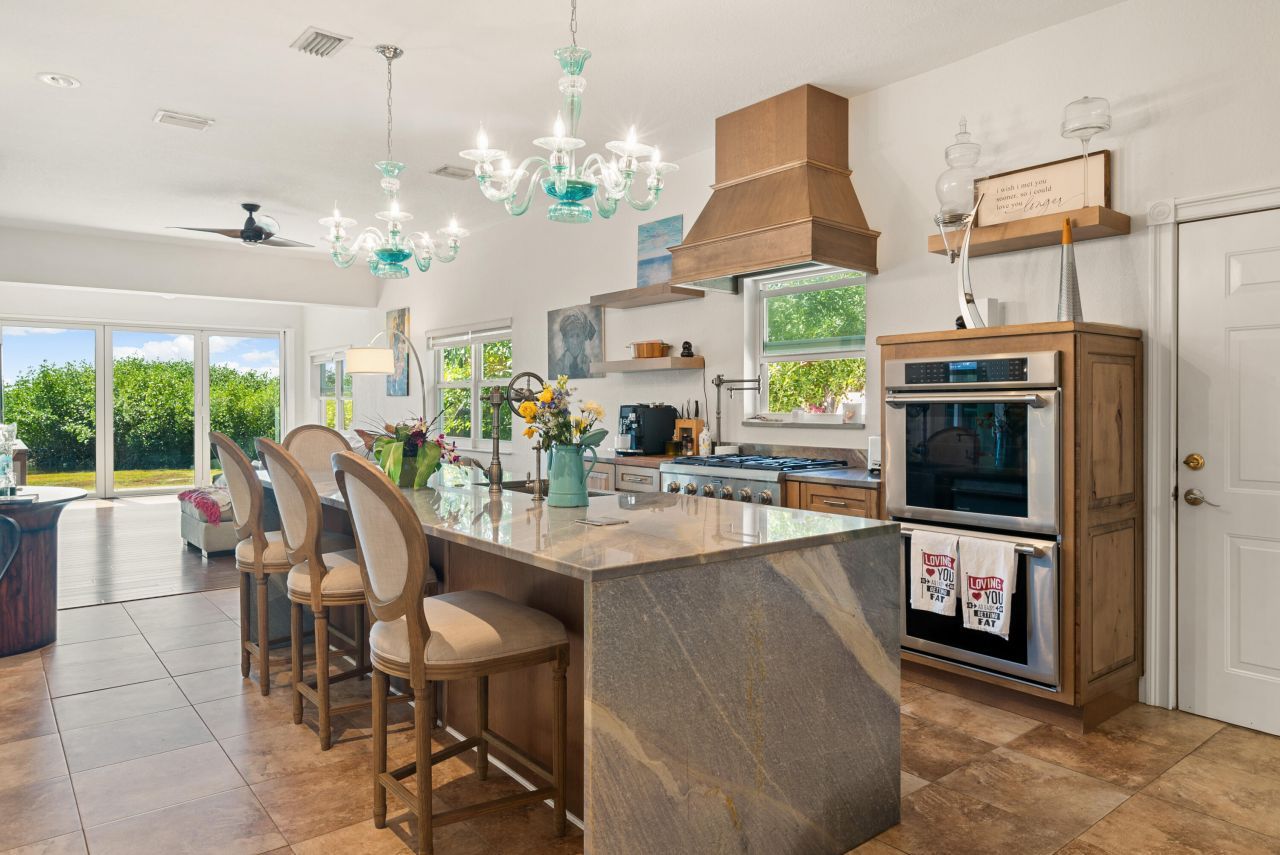 120 S Coco Plum Road, Key Largo, FL 33037 Photo