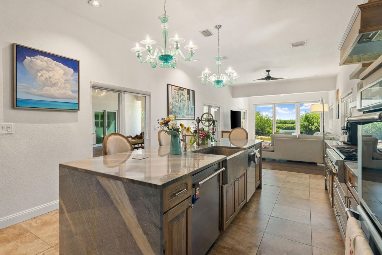 120 S Coco Plum Road, Key Largo, FL 33037 Photo