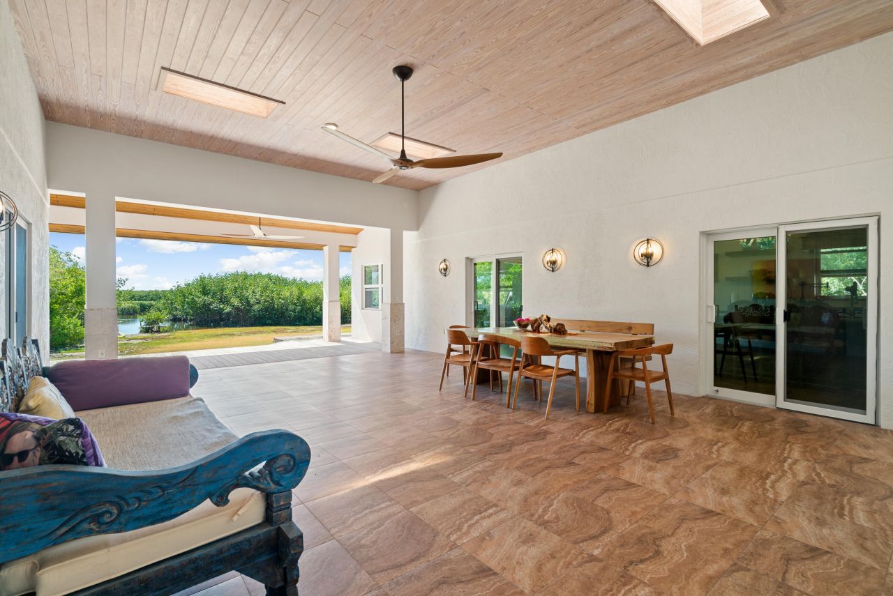 120 S Coco Plum Road, Key Largo, FL 33037 Photo