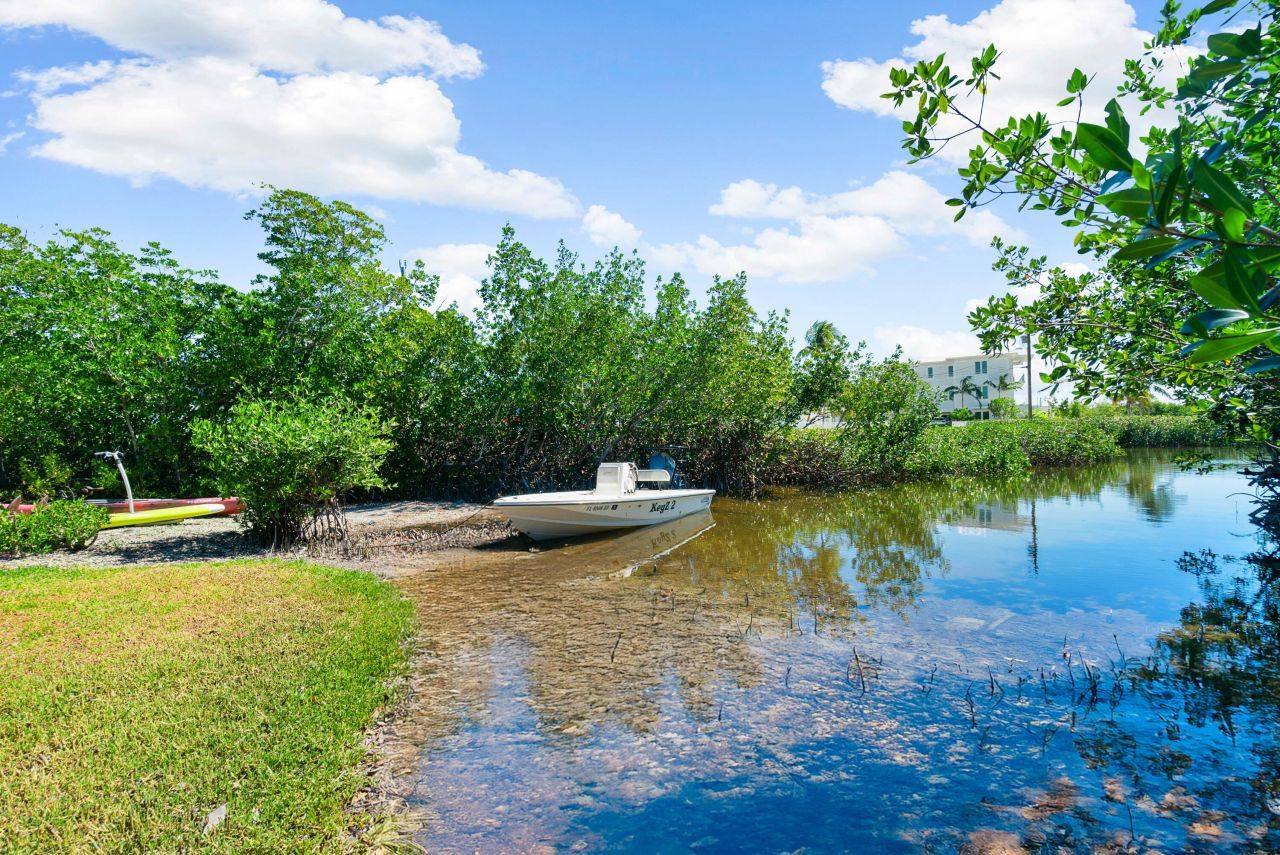 120 S Coco Plum Road, Key Largo, FL 33037 Photo
