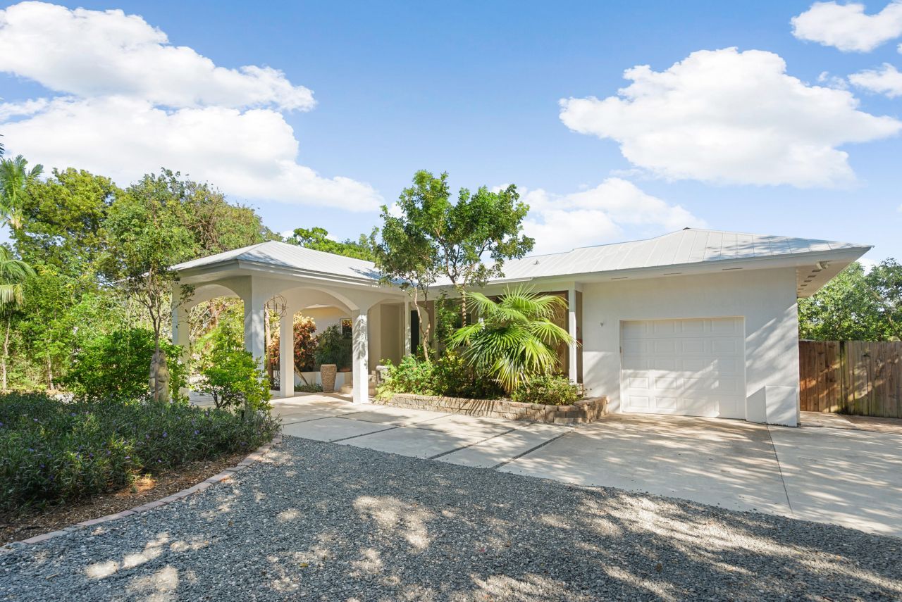 120 S Coco Plum Road, Key Largo, FL 33037 Photo