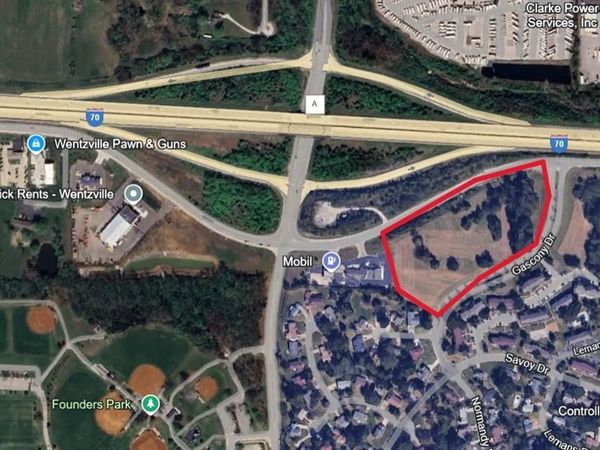 0 5.41 acres Veterans Memorial Parkway, Lake St Louis, MO 63367