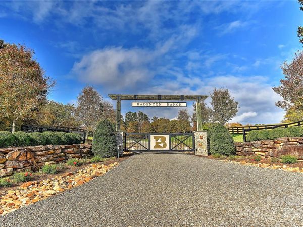 153 Badenyon Place, Union Grove, NC 28689