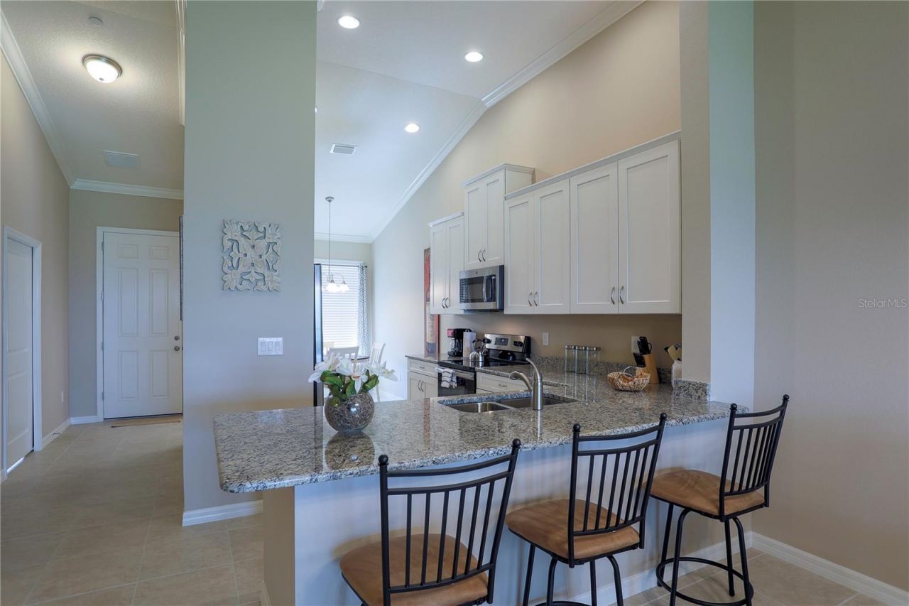 13703 Messina Loop, Unit 202, Bradenton, FL 34211 Photo