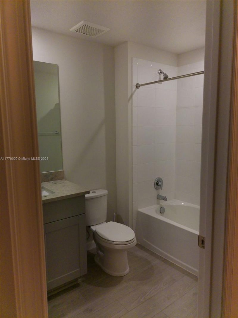 3936 SE Caladium Ct, Unit -, Stuart, FL 34997 Photo