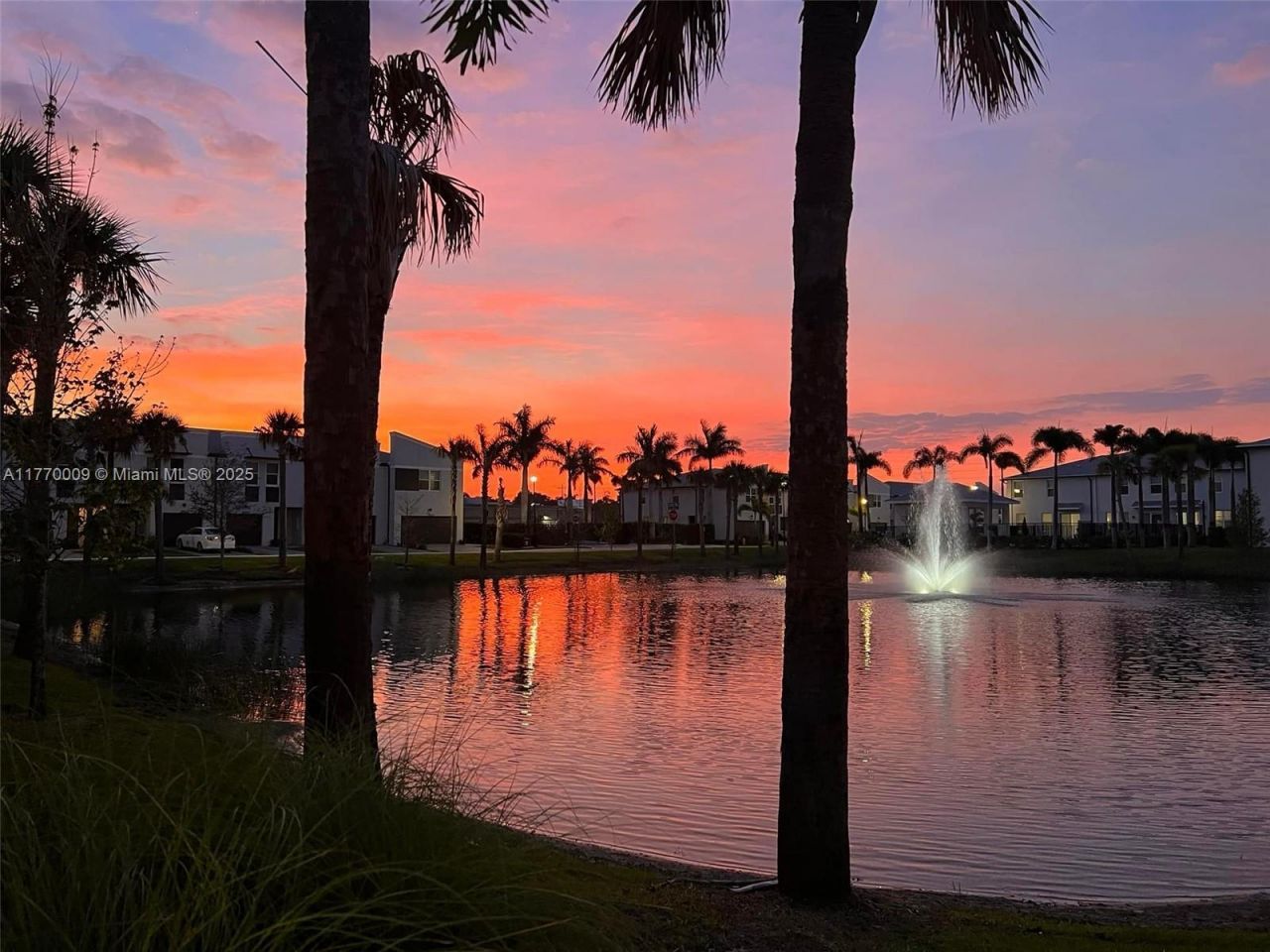 3936 SE Caladium Ct, Unit -, Stuart, FL 34997 Photo