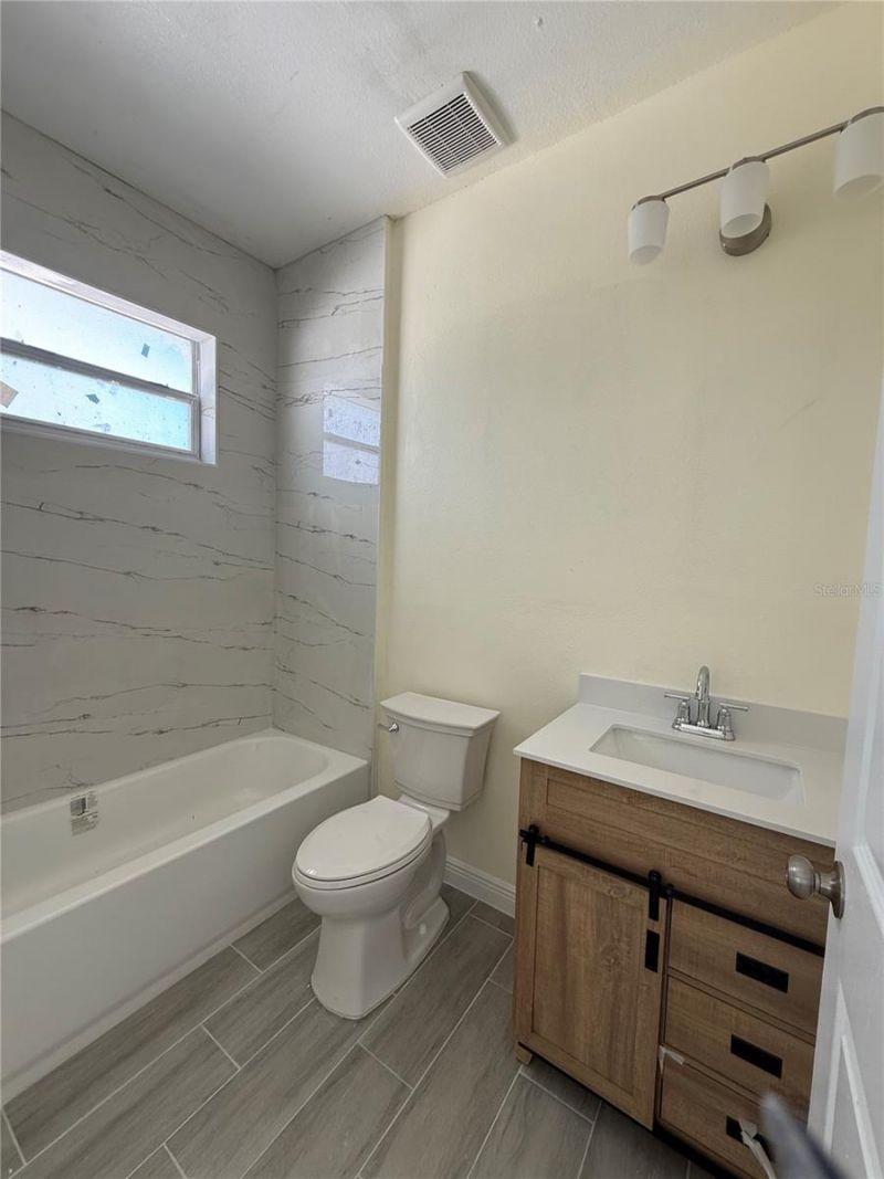 5710 42nd Street N, Saint Petersburg, FL 33714 Photo