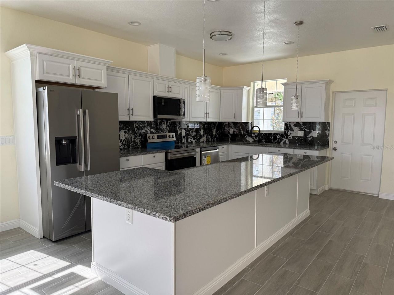 5710 42nd Street N, Saint Petersburg, FL 33714 Photo