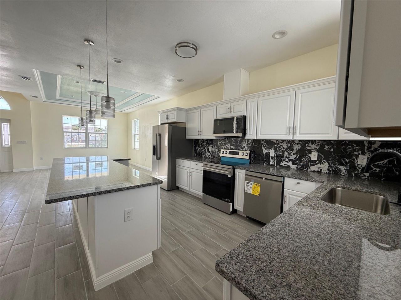 5710 42nd Street N, Saint Petersburg, FL 33714 Photo