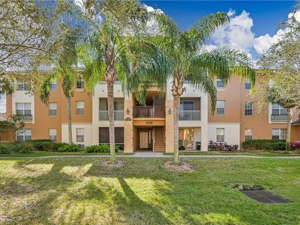 3957 Pomodoro CIR, Unit 304, CAPE CORAL, FL 33909