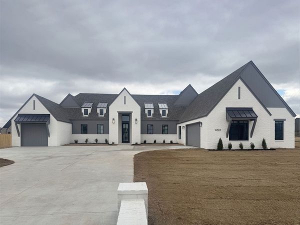 16503 S 1st West Avenue, Glenpool, OK 74033