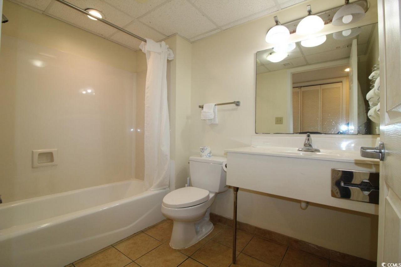 2501 S Ocean Blvd. Photo 16