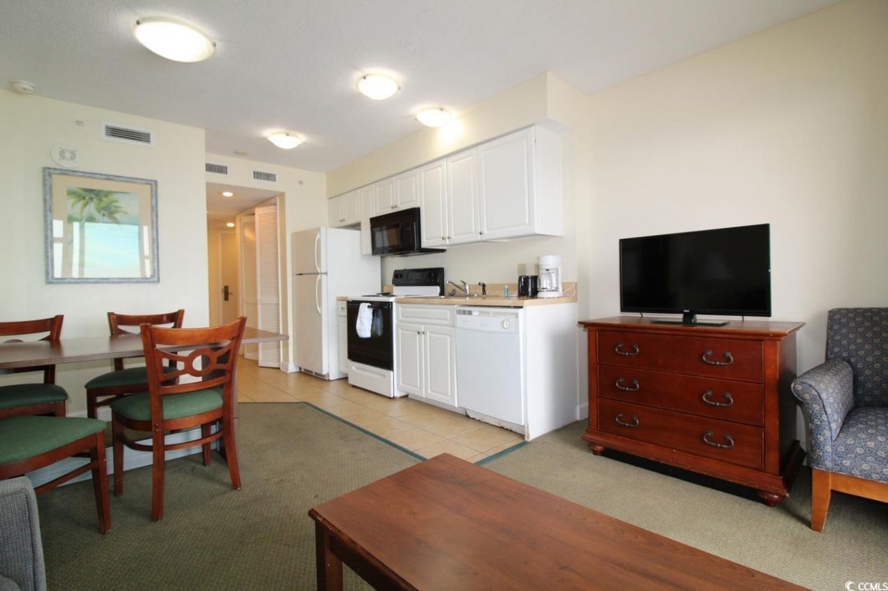 2501 S Ocean Blvd. Photo 6