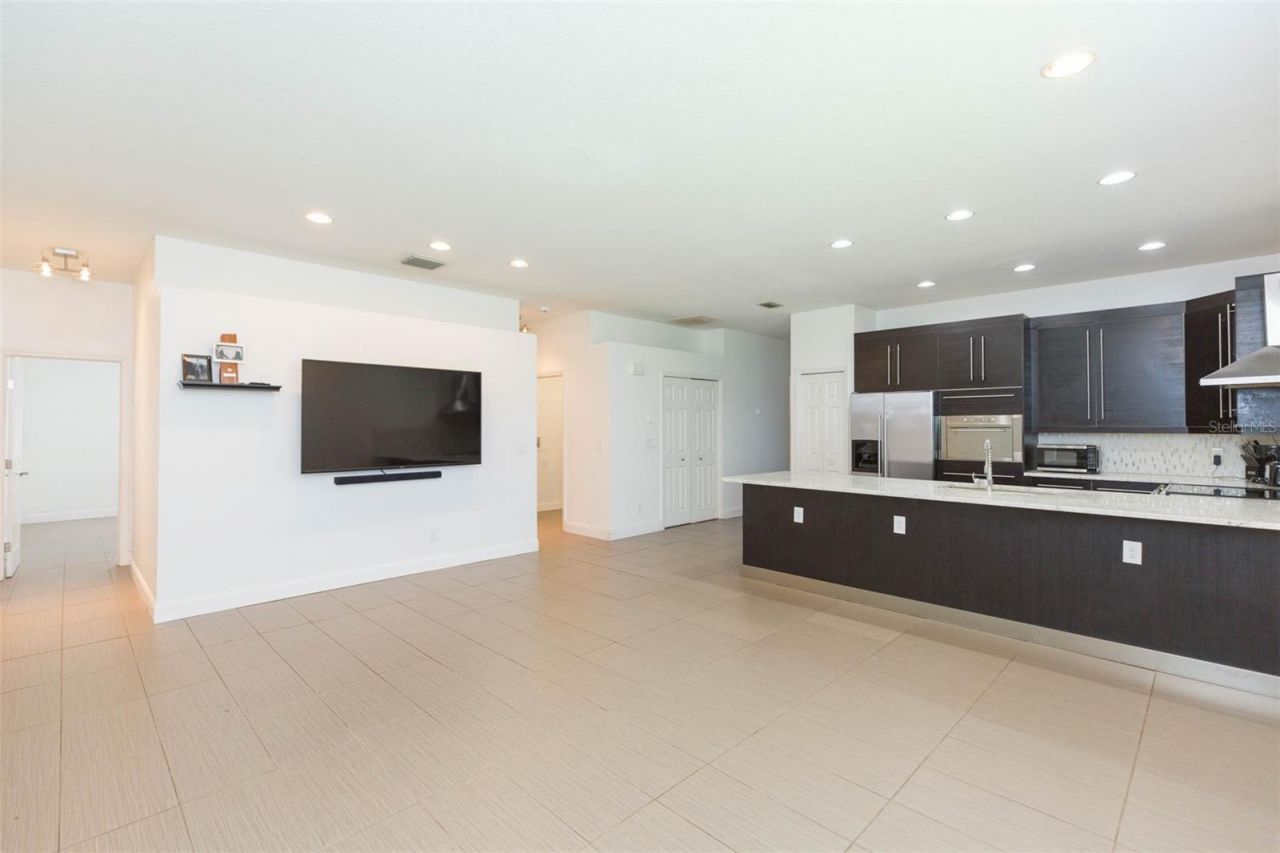 6426 31st Street S, Saint Petersburg, FL 33712 Photo