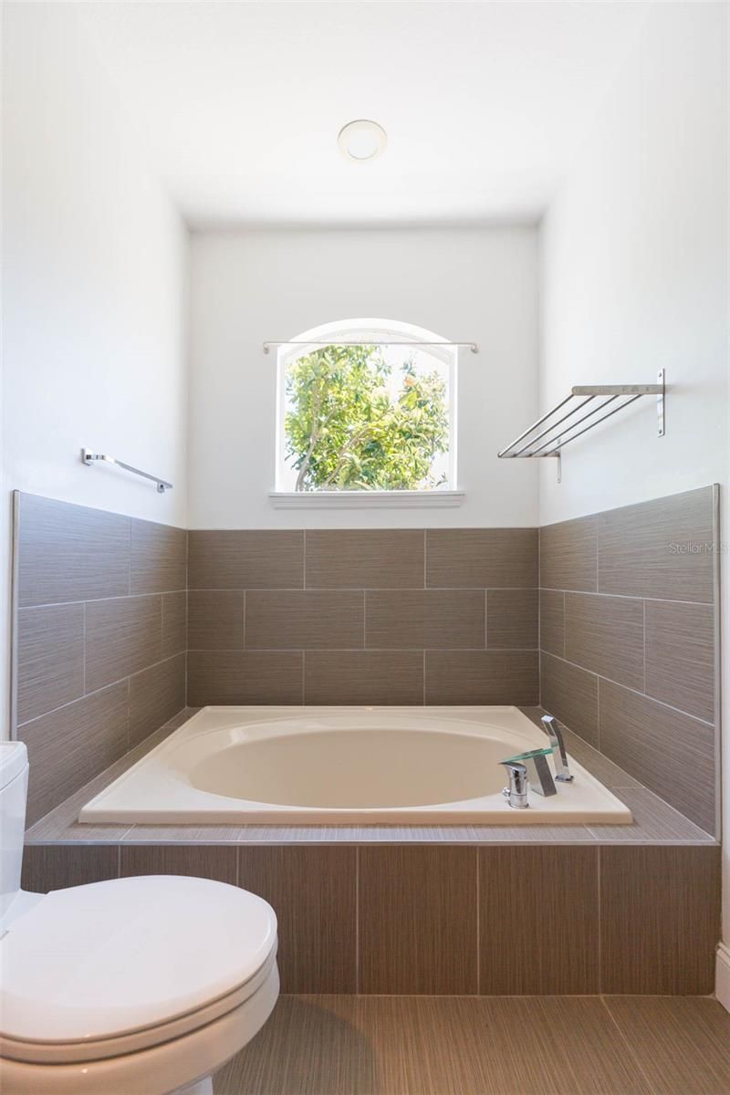 6426 31st Street S, Saint Petersburg, FL 33712 Photo