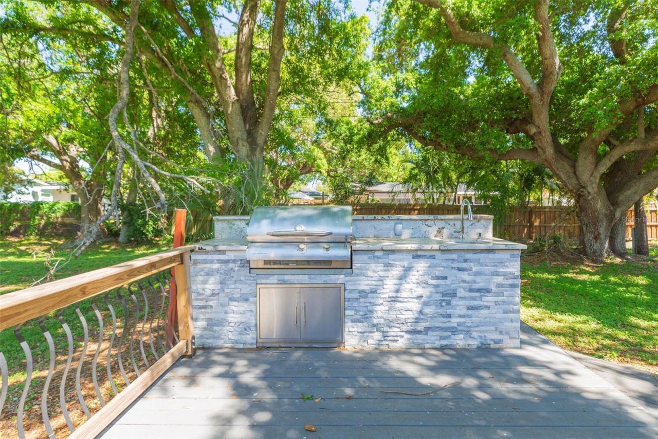 6426 31st Street S, Saint Petersburg, FL 33712 Photo