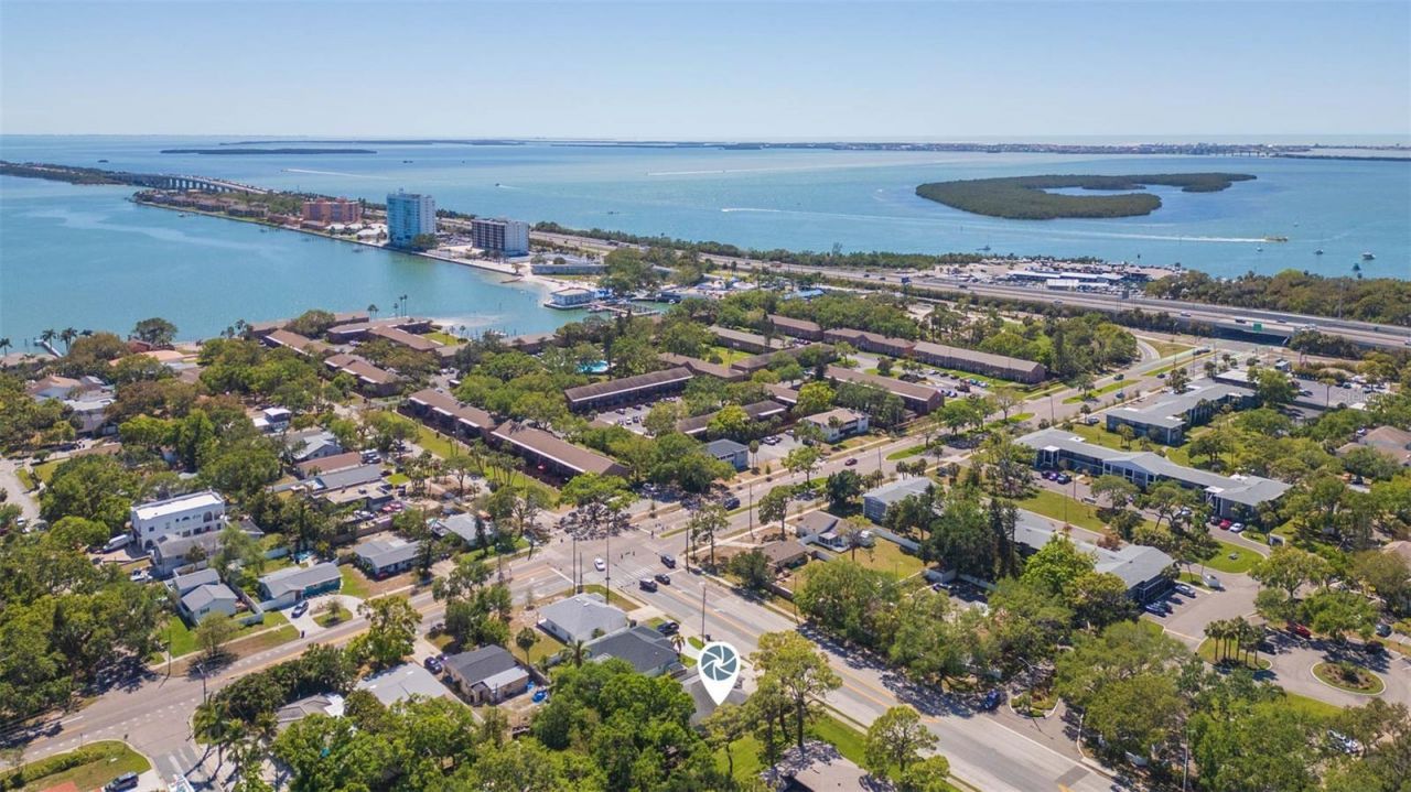 6426 31st Street S, Saint Petersburg, FL 33712 Photo