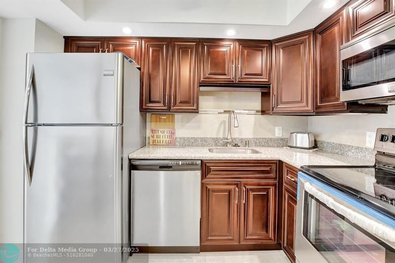 2000 S Ocean Boulevard, Unit 7J, Lauderdale by the Sea, FL 33062 Photo