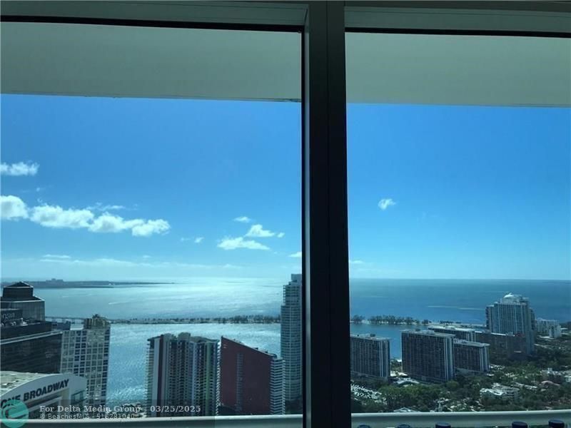 60 SW 13 Street, Unit 4801, Miami, FL 33130 Photo