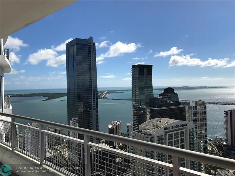 60 SW 13 Street, Unit 4801, Miami, FL 33130 Photo