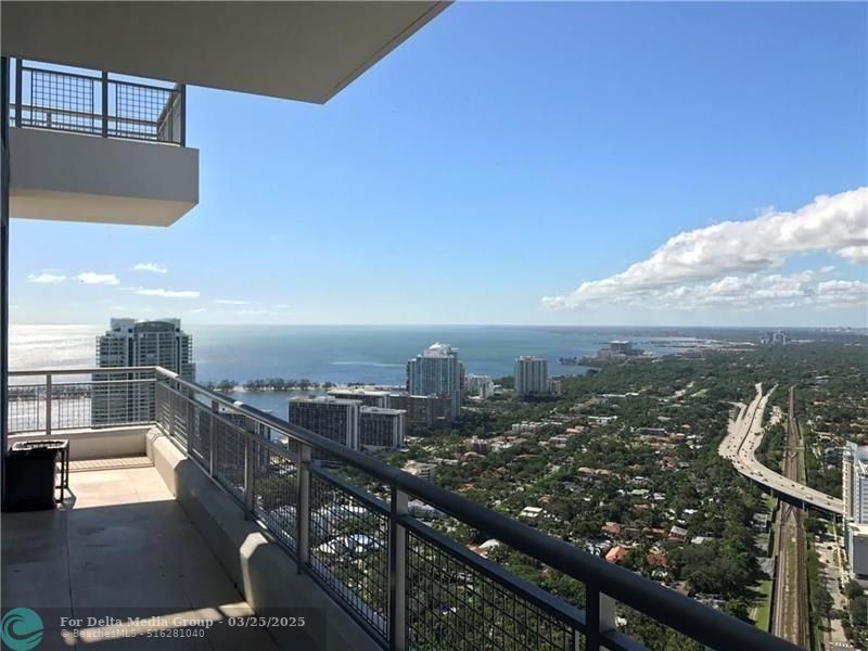 60 SW 13 Street, Unit 4801, Miami, FL 33130 Photo