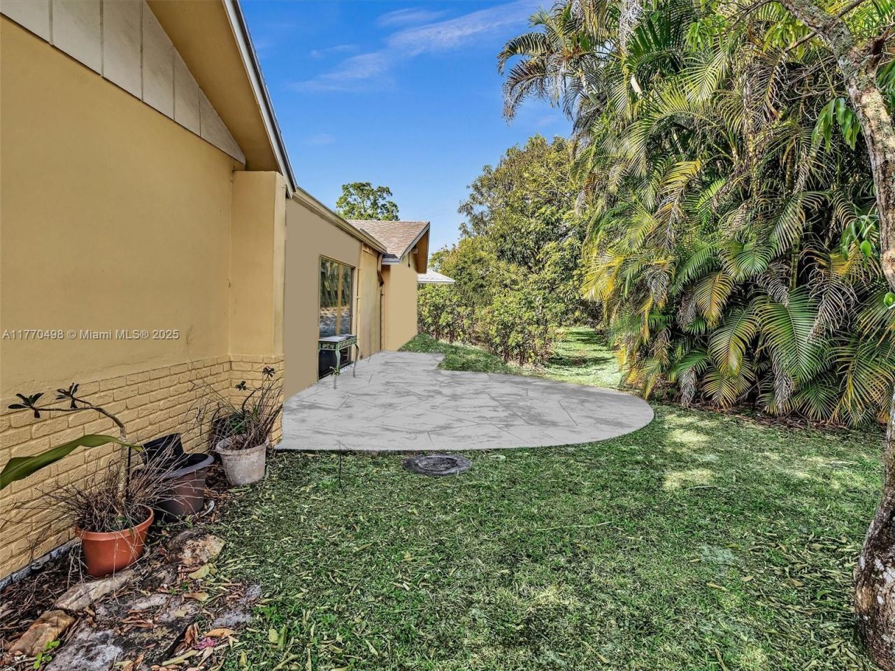 5404 Bayberry Ln, Tamarac, FL 33319 Photo