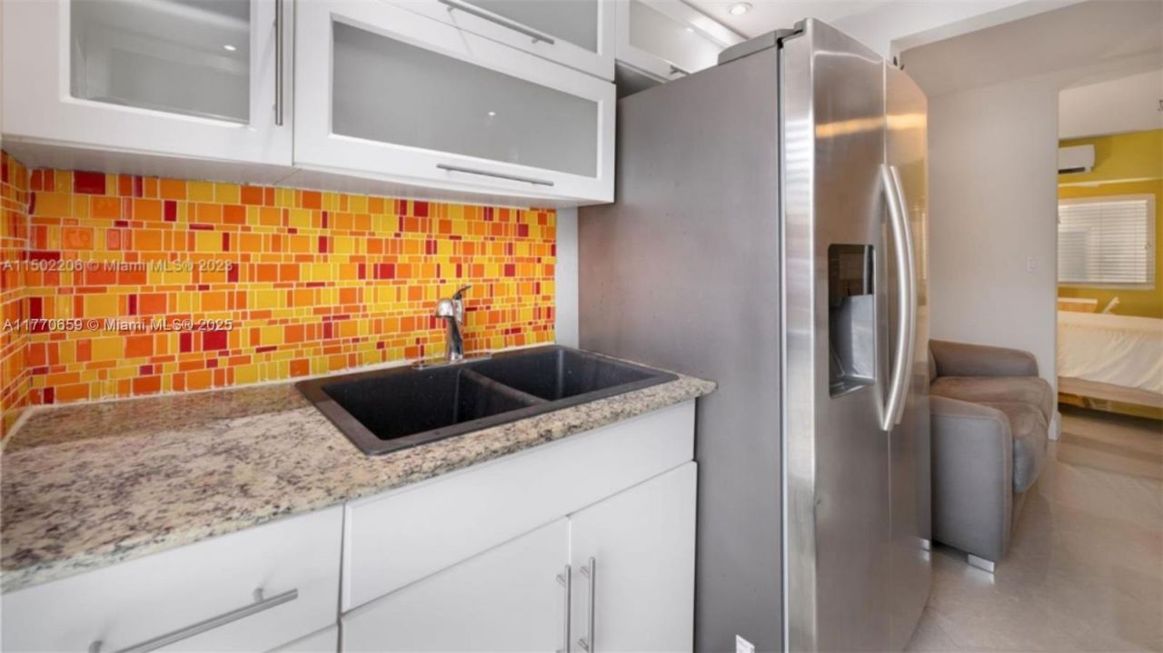 Please Call For Address, Unit 5, Miami Beach, FL 33139 Photo