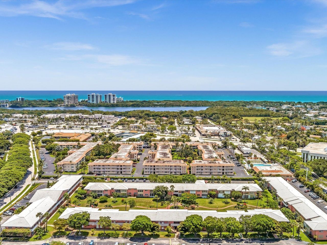 300 NE 20th Street, Unit 605, Boca Raton, FL 33431 Photo