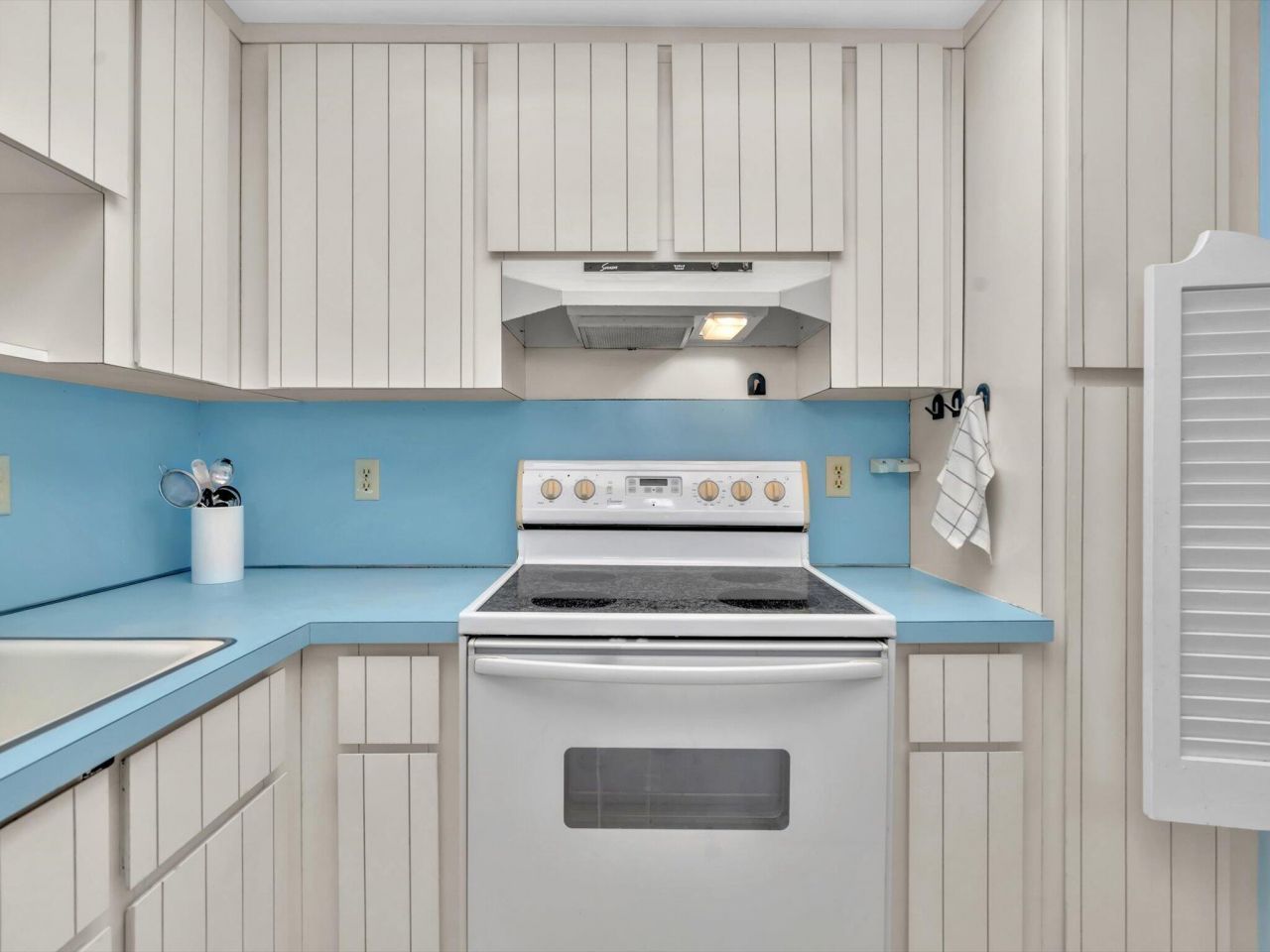 300 NE 20th Street, Unit 605, Boca Raton, FL 33431 Photo