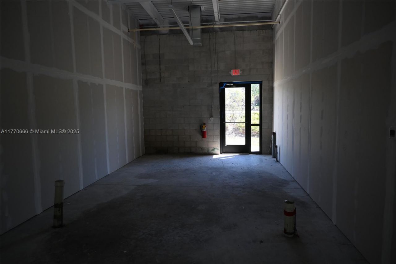 3370 Rouse Rd, Unit 107, Orlando, FL 32819 Photo