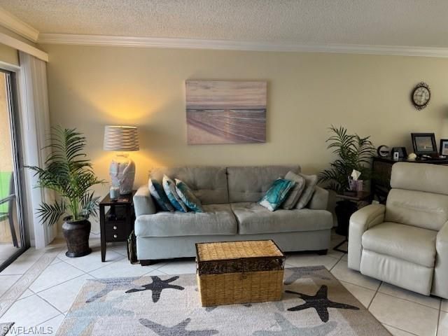 2366 E Mall Dr, Unit 212, Fort Myers, FL 33901 Photo