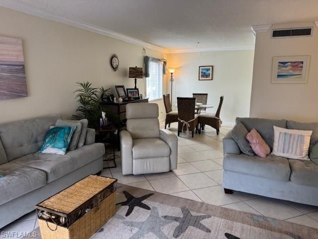 2366 E Mall Dr, Unit 212, Fort Myers, FL 33901 Photo