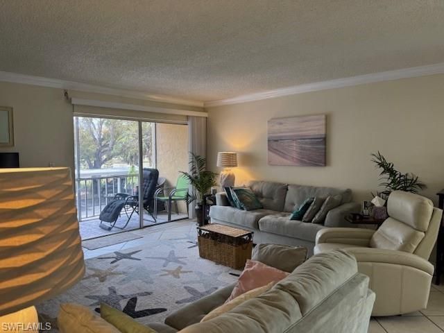 2366 E Mall Dr, Unit 212, Fort Myers, FL 33901 Photo