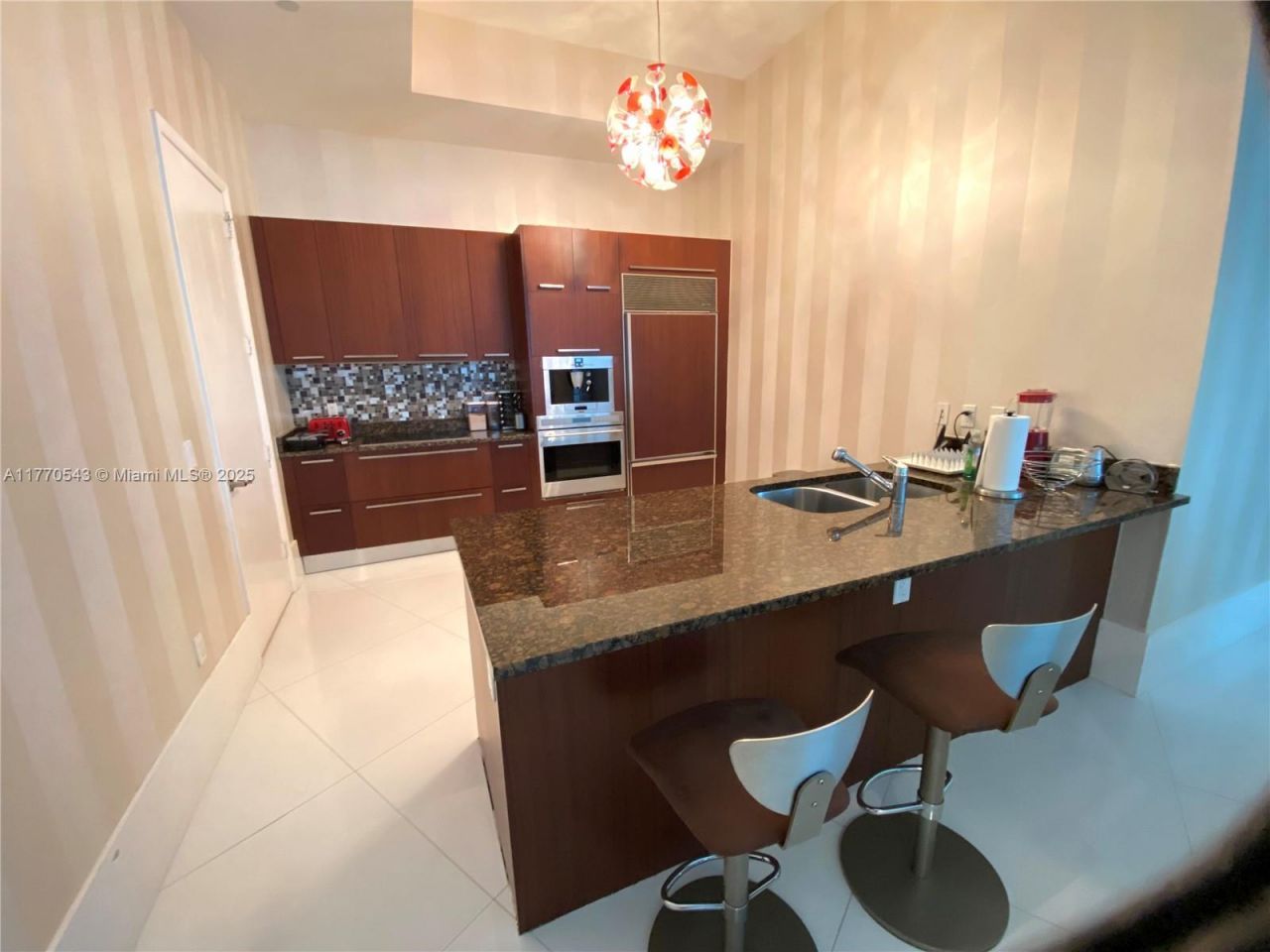 15811 Collins Ave, Unit 4207, Sunny Isles Beach, FL 33160 Photo